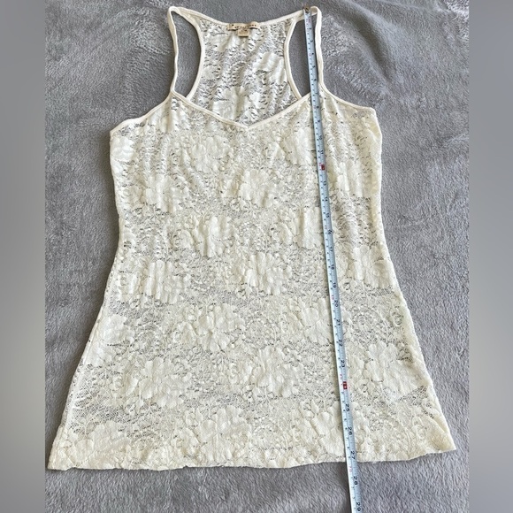 𝅺💜3/$15 Twentyone Spaghetti Strap Lace White tank tops size M - Picture 5 of 7